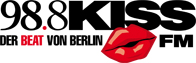 Superfit Kiss Cup 2014: 30 Promis kickten fuer den guten Zweck