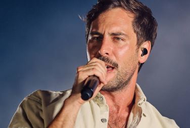 Max Giesinger und Aktion Mensch fuer Inklusion vereint