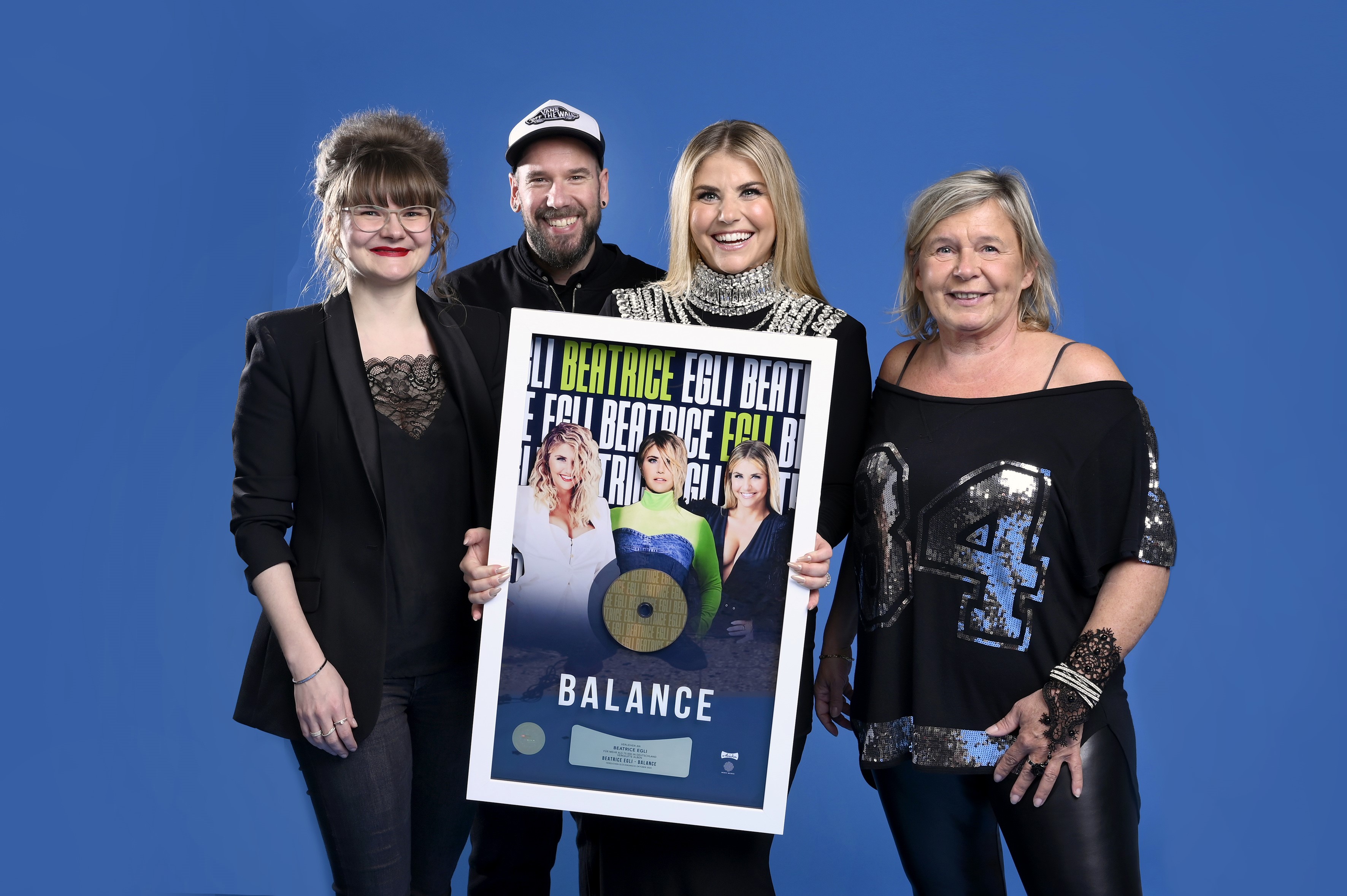 Beatrice Egli erreicht Goldstatus mit ihrem Album ''Balance''